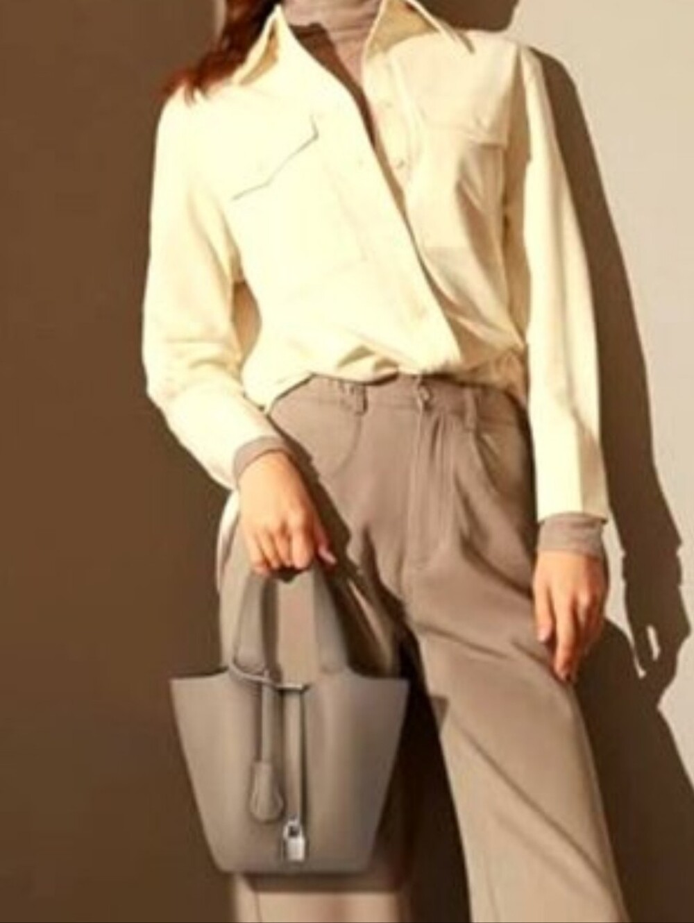 NWT Lock & Key Hand Bag